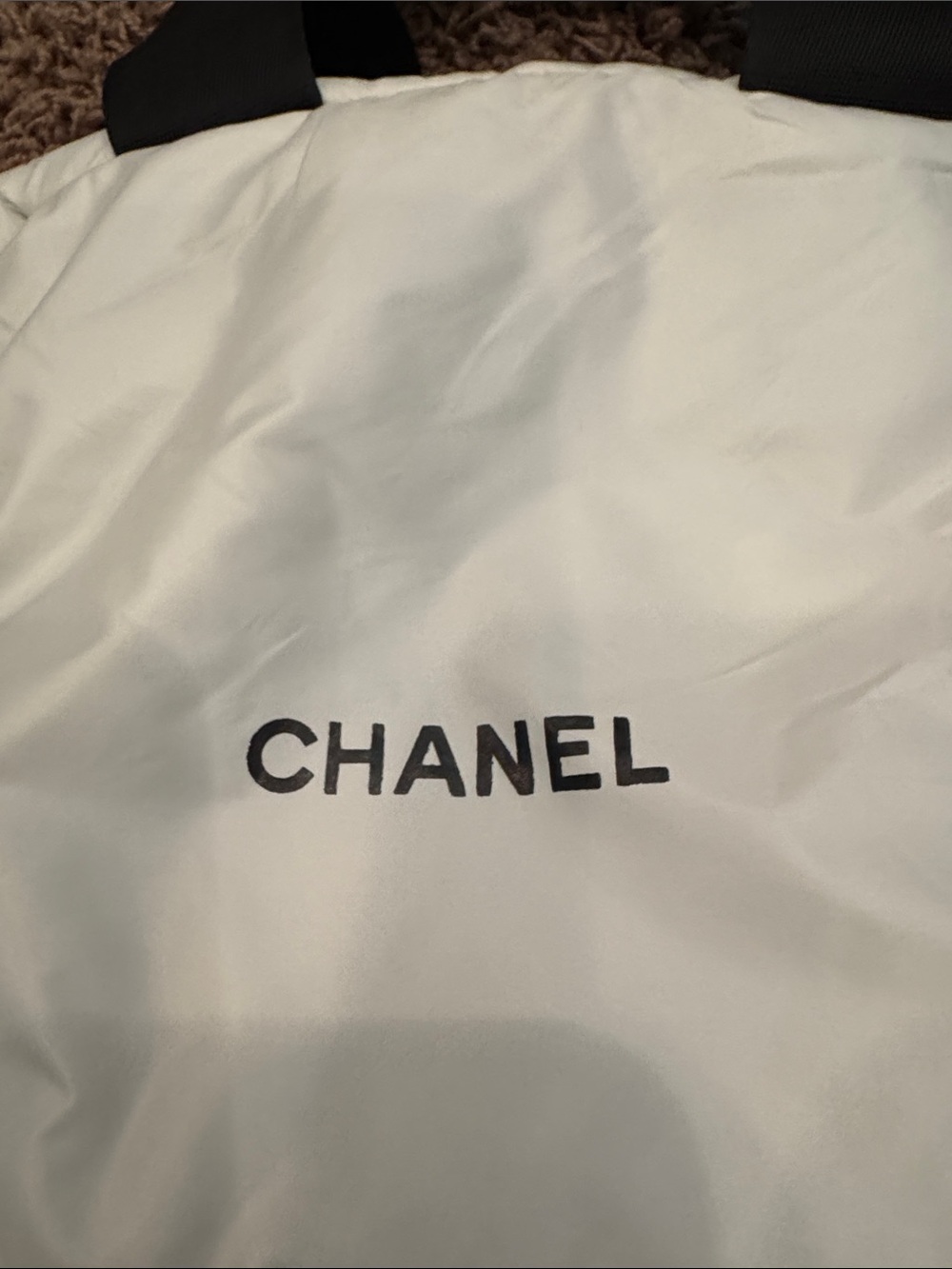 CHANEL White Quilted Nylon Cosmetic Case with Black Handles - Picture 8 of 8